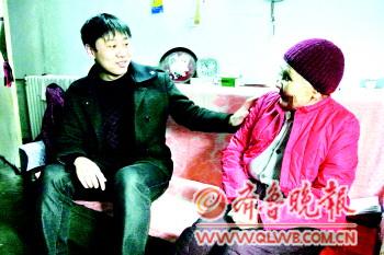 下雪了,齊魯晚報聯(lián)合心心酒業(yè)為獨(dú)居老人送去溫暖